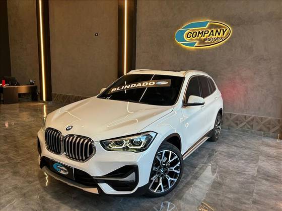 BMW X1 2.0 16V TURBO ACTIVEFLEX SDRIVE20I X-LINE PLUS 4P AUTOMÁTICO